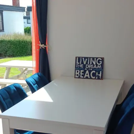 Vakantiebungalow Ajp * ミデルケルケ